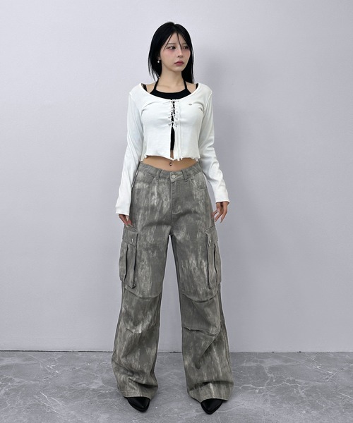 FOLLOWIN(フォロウィン)の「グラデーションフェード カーゴワイド(カーゴパンツ・レディース・グレー/ブラック・SMALL/LARGE/MEDIUM)」の20枚目の写真