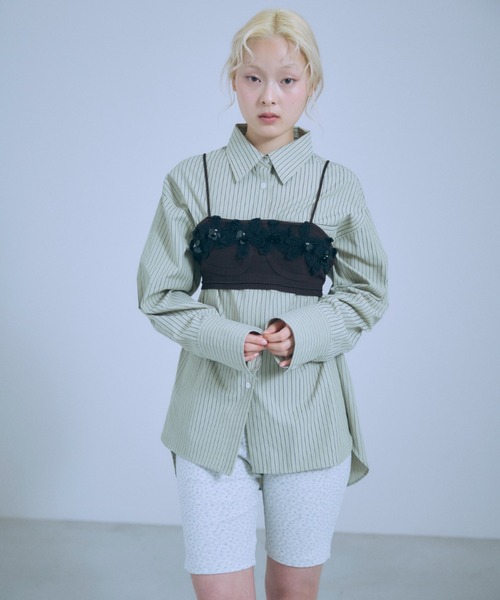 EN NEUME(エンノイム)の「Flower Motif Knit Bra(その他トップス・レディース・ダークブラウン/アイボリー/ブルー・FREE)」の16枚目の写真