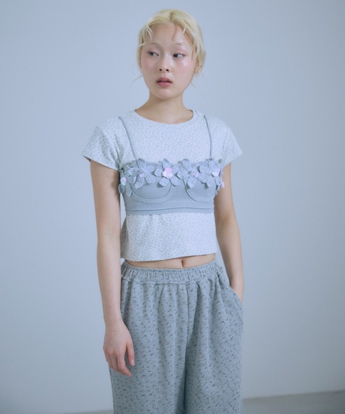 EN NEUME(エンノイム)の「Flower Motif Knit Bra(その他トップス・レディース・ダークブラウン/アイボリー/ブルー・FREE)」の22枚目の写真