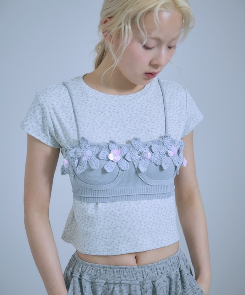 EN NEUME(エンノイム)の「Flower Motif Knit Bra(その他トップス・レディース・ダークブラウン/アイボリー/ブルー・FREE)」の20枚目の写真
