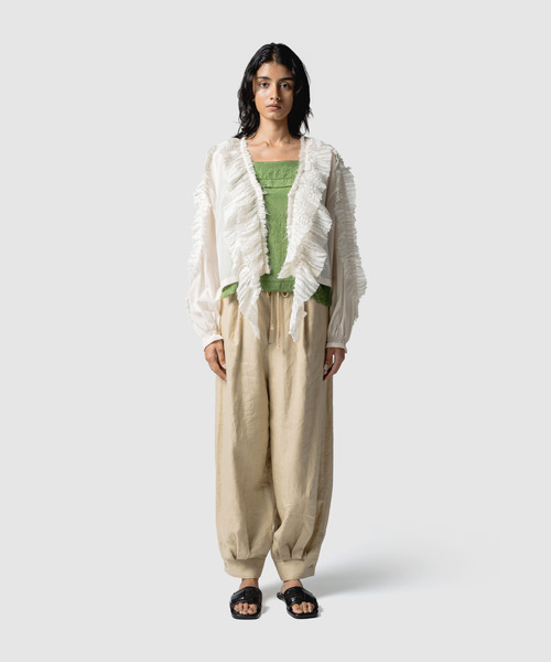 muller of yoshiokubo（ミュラーオブヨシオクボ）の「muller of yoshiokubo ミュラーオブヨシオクボ / RUFFLE CHIFFON BLOUSE ラッフルシフォンブラウス / MLS26202（シャツ/ブラウス・レディース・ブラック/アイボリー/ブルー・FREE）」の4枚目の写真