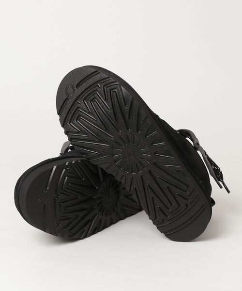 UGG（アグ）の「アグ【UGG】- メンズ スニーカー 【MENS LOLOWMEL BLACK 1169493】（スニーカー・メンズ・ブラック・27.0cm/26.0cm）」の3枚目の写真