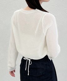 一部店舗限定 リボン付きフェミニンクルーネックニット