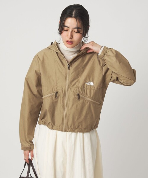 THE NORTH FACE（ザノースフェイス）の「＜THE NORTH FACE＞ショート コンパクト ジャケット（マウンテンパーカー・レディース・オフホワイト/ブラック/ベージュ・M/L）」の4枚目の写真