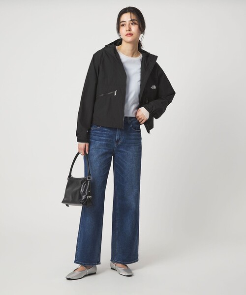 THE NORTH FACE（ザノースフェイス）の「＜THE NORTH FACE＞ショート コンパクト ジャケット（マウンテンパーカー・レディース・オフホワイト/ブラック/ベージュ・M/L）」の18枚目の写真