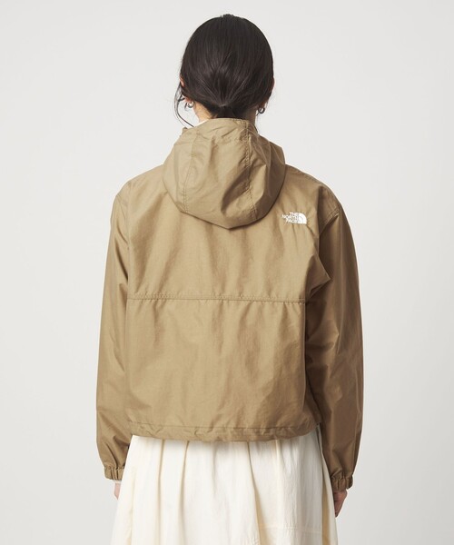 THE NORTH FACE（ザノースフェイス）の「＜THE NORTH FACE＞ショート コンパクト ジャケット（マウンテンパーカー・レディース・オフホワイト/ブラック/ベージュ・M/L）」の22枚目の写真