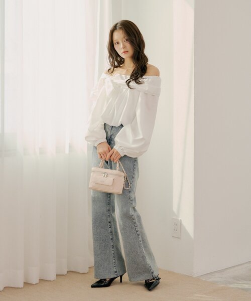 Chico（チコ）の「オフショルリボンバルーンブラウス（シャツ/ブラウス・レディース・アイボリー/ピンク/ホワイト系その他2/ブルー・FREE）」の7枚目の写真