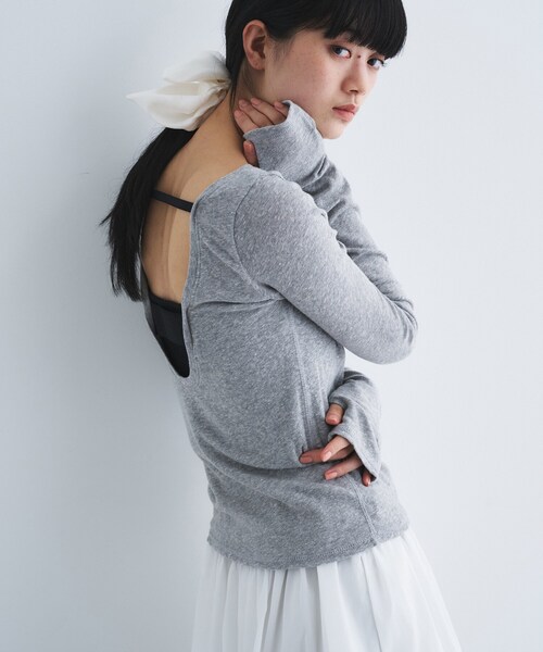 CODE A（コードエー）の「backline elastic pullover（Tシャツ/カットソー・レディース・グレー/ベビーピンク/ホワイト/スミクロ・00）」の3枚目の写真