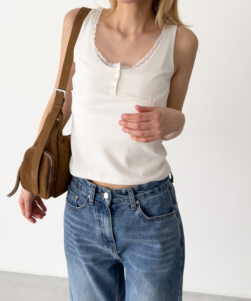 CANAL JEAN(キャナルジーン)の「El mar レーストリムヘンリータンクトップ(タンクトップ・レディース・アイボリー/グレー・ONE SIZE)」の2枚目の写真