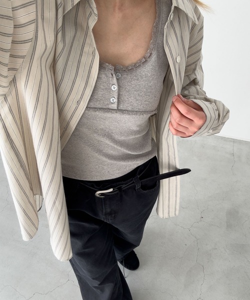 CANAL JEAN(キャナルジーン)の「El mar レーストリムヘンリータンクトップ(タンクトップ・レディース・アイボリー/グレー・ONE SIZE)」の5枚目の写真