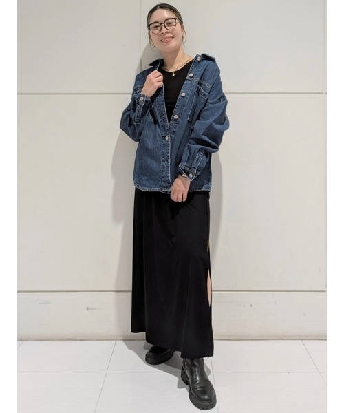 GAP(ギャップ)の「オーバーサイズ デニム シャケット(デニムジャケット・レディース・インディゴブルー・XXS/L/M/S/XS)」の13枚目の写真
