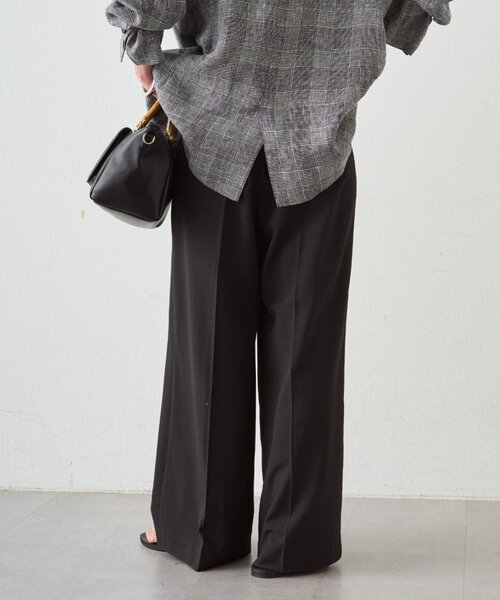 LOUNGEDRESS(ラウンジドレス)の「NEW2タックワイドパンツ(その他パンツ・レディース・ブラック/アイボリー/ピンク/ベージュ・MEDIUM/SMALL)」の12枚目の写真