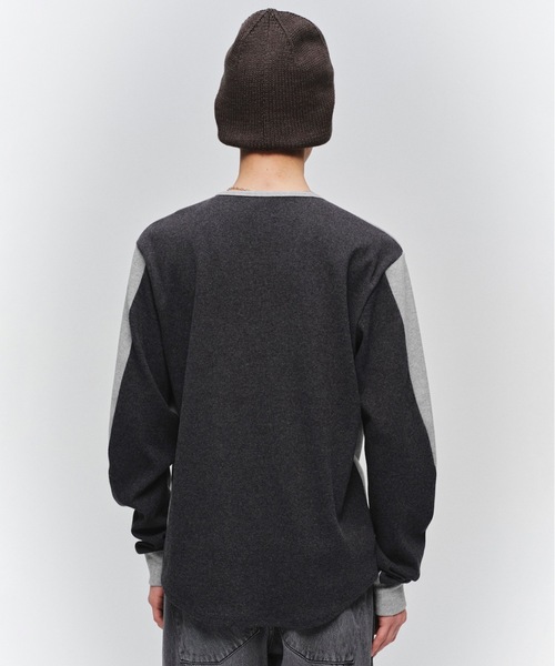 JIEDA（ジエダ）の「SWITCHING HENRY NECK L/S（Tシャツ/カットソー・メンズ・グレー系1/ブラウン系/グレー系2/ホワイト系・2/1）」の19枚目の写真