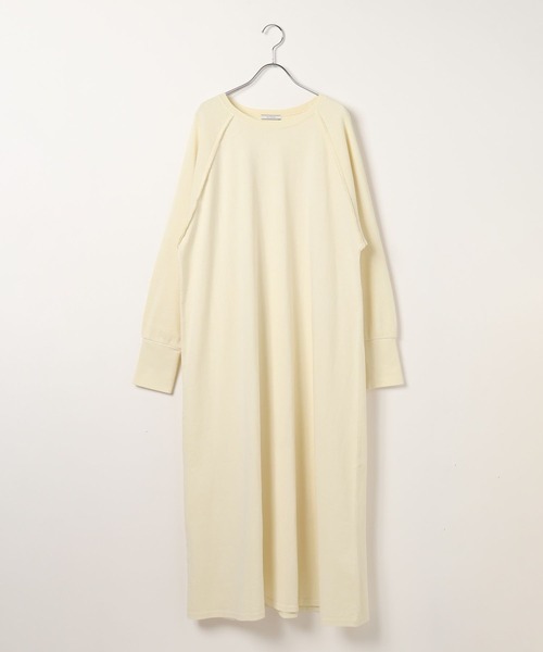 BAYFLOW（ベイフロー）の「[WEB限定]カットワンピース（ワンピース・レディース・チャコール/ベージュ/ブルー/オフホワイト・SMALL/MEDIUM）」の10枚目の写真