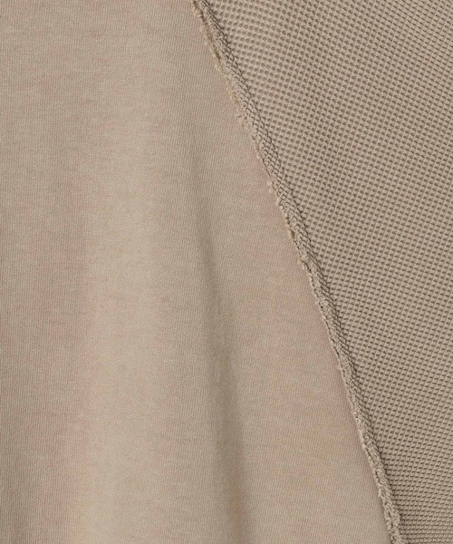 BAYFLOW（ベイフロー）の「[WEB限定]カットワンピース（ワンピース・レディース・チャコール/ベージュ/ブルー/オフホワイト・SMALL/MEDIUM）」の8枚目の写真