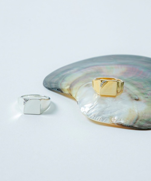 LAPUIS(ラピュイ)の「LAPUIS(ラピュイ)Bijou Plate ring(リング・レディース・シルバー/ゴールド・11号/13号)」の5枚目の写真