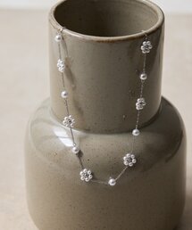 ear PAPILLONNER（イアパピヨネ）の「フラワーパールネックレス（ネックレス）」