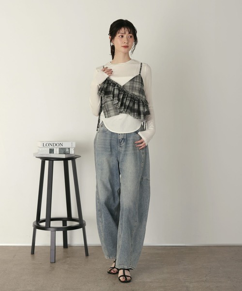 shetila(シェティラ)の「キレイ見え シアーリブラウンドヘムカットソー(Tシャツ/カットソー・レディース・ブラック/ホワイト/グレー・M)」の8枚目の写真