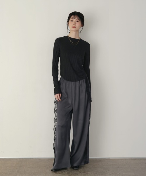 shetila(シェティラ)の「キレイ見え シアーリブラウンドヘムカットソー(Tシャツ/カットソー・レディース・ブラック/ホワイト/グレー・M)」の15枚目の写真