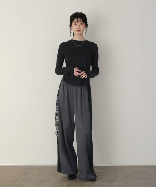 shetila(シェティラ)の「キレイ見え シアーリブラウンドヘムカットソー(Tシャツ/カットソー・レディース・ブラック/ホワイト/グレー・M)」の17枚目の写真
