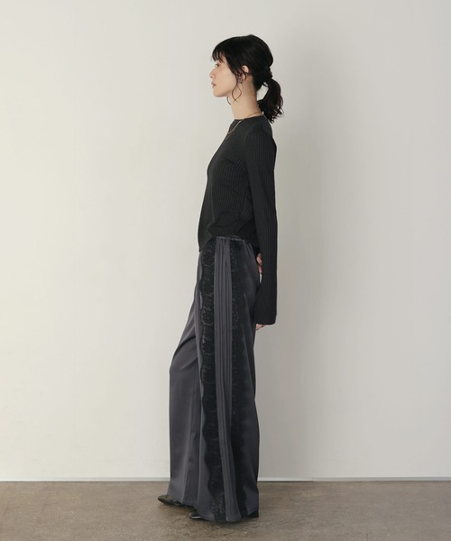 shetila(シェティラ)の「キレイ見え シアーリブラウンドヘムカットソー(Tシャツ/カットソー・レディース・ブラック/ホワイト/グレー・M)」の18枚目の写真
