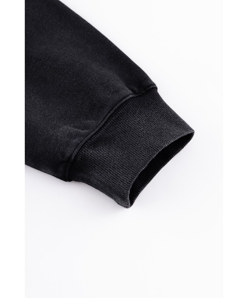 SUPPLIER(サプライヤー)の「ジップパーカー|Dusty Iron Cross Rhinestone Zip Hoodie|SUPPLIER(パーカー・メンズ・ブラック/パープル・SMALL/MEDIUM/LARGE/X-LARGE/XX-LARGE)」の8枚目の写真