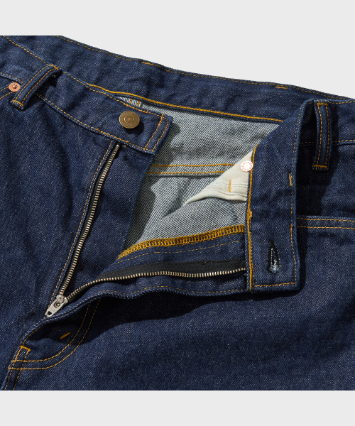 VDR（ブイディアール）の「Lot. 017 BIKER BOOTCUT JEANS (washed)（デニムパンツ・メンズ・その他・LARGE/MEDIUM/SMALL/X-LARGE）」の7枚目の写真