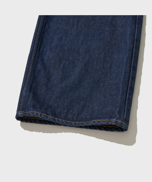 VDR（ブイディアール）の「Lot. 017 BIKER BOOTCUT JEANS (washed)（デニムパンツ・メンズ・その他・LARGE/MEDIUM/SMALL/X-LARGE）」の8枚目の写真