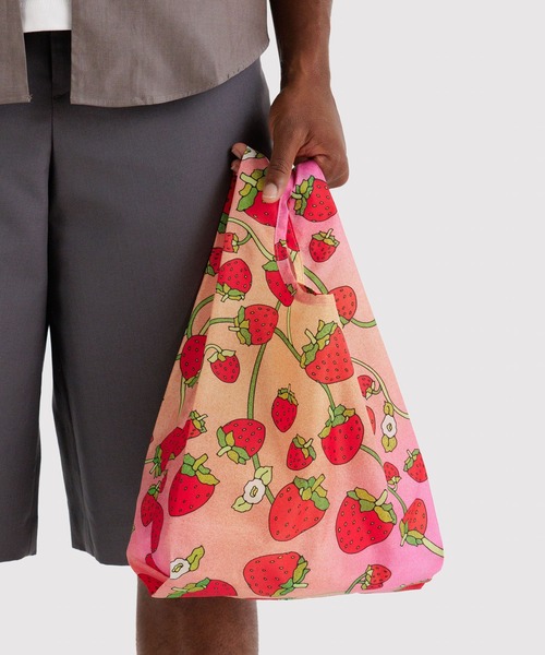 BAGGU(バグー)の「BABY BAGGU 626.ストロベリーブロッサム(エコバッグ/サブバッグ・レディース・レッド系その他・FREE)」の1枚目の写真