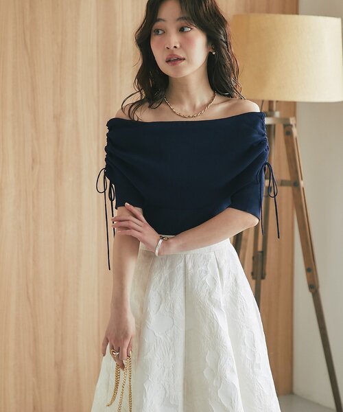 La boutique BonBon（ラブティックボンボン）の「【接触冷感・最強モテニット】クールタッチUVオフショルリブニット（ニット/セーター・レディース・ホワイト/サックスブルー/ネイビー/ピンク・FREE）」の12枚目の写真