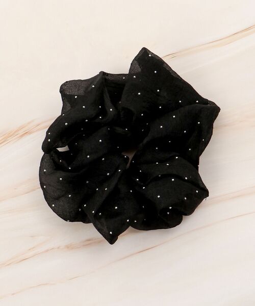 MAJESTIC LEGON（マジェスティックレゴン）の「キラキラブルーミングシュシュ（シュシュ・レディース・ブラック/アイボリー・FREE）」の9枚目の写真