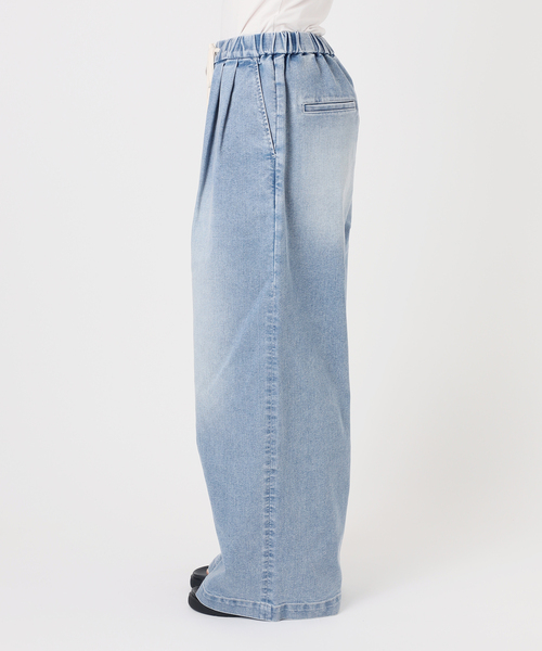 JOURNAL STANDARD（ジャーナルスタンダード）の「TuckEasyDENIM By COOLMAX(R)fabric（デニムパンツ・レディース・サックスブルー・36/38）」の17枚目の写真