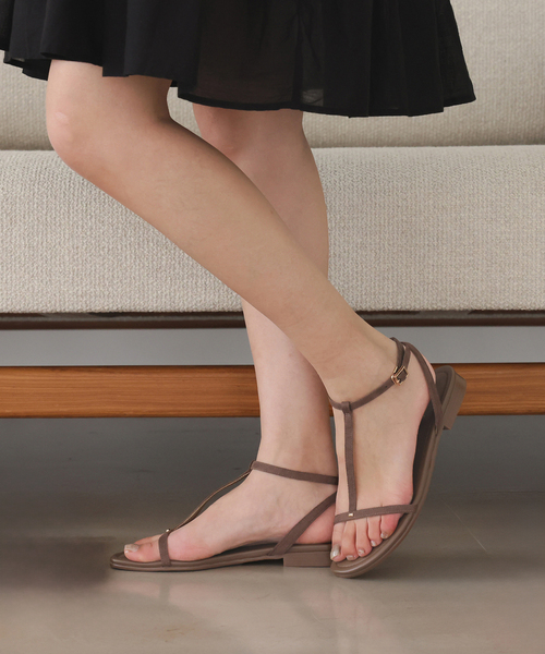 SLOBE IENA(スローブイエナ)の「SLOBE フラットサンダル(サンダル・レディース・ブラウン/ブラック・24.5cm/24cm/23.5cm/23cm/22.5cm/25cm)」の2枚目の写真