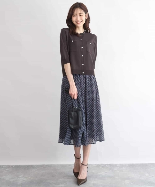 MK MICHEL KLEIN（エムケーミッシェルクラン）の「[UVカット/接触冷感/洗える]コンパクトニットカーディガン（カーディガン/ボレロ・レディース・レッド/ブラウン/ホワイト・38）」の5枚目の写真