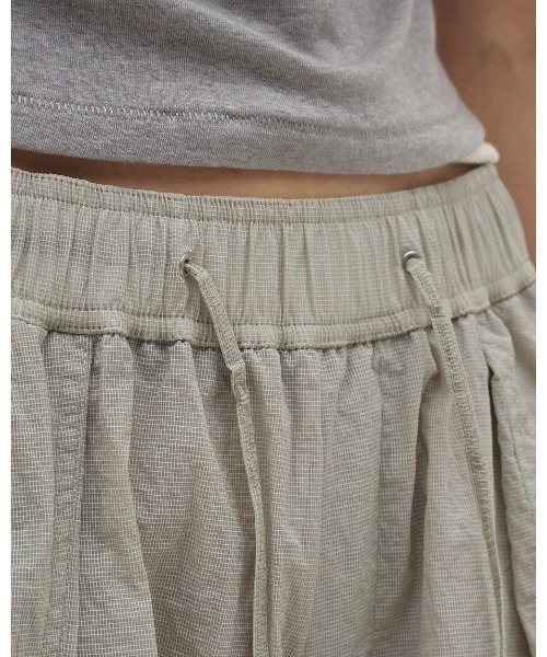 TODAYFUL（トゥデイフル）の「Nylon Ripstop Pants（その他パンツ・レディース・インディゴブルー/セージグリーン/クリーム・38inch/36inch）」の21枚目の写真