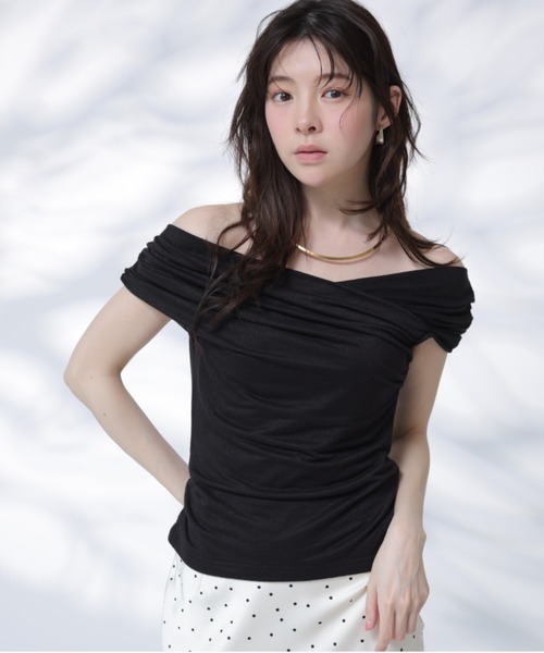 Rirandture（リランドチュール）の「ラメオフショルカットトップス（Tシャツ/カットソー・レディース・ミント/ピンク系その他5/ブラック・2）」の2枚目の写真