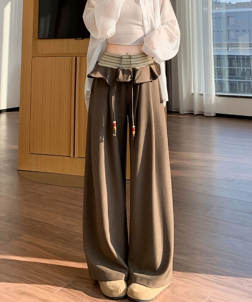 2ly2(トゥーリートゥー)の「ワイドパンツ フリルウエスト ハイウエスト ロング丈 無地 ゆったり(その他パンツ・レディース・ブラウン/ブラック・FREE)」の14枚目の写真