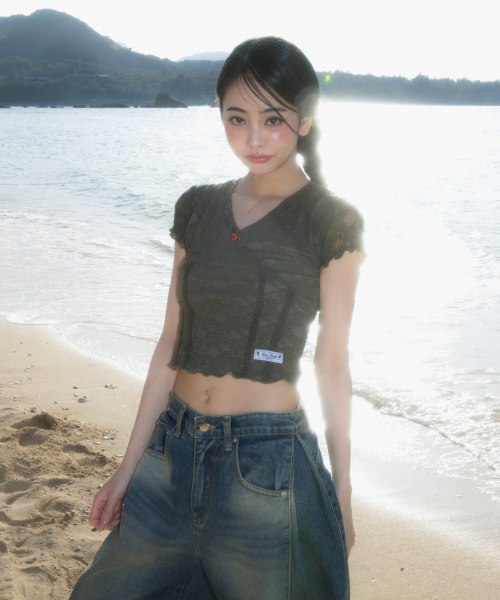 ROSEFRANTZ（ロゼフランツ）の「Rose Lace Slim T-shirt [Khaki]（Tシャツ/カットソー・レディース・カーキ・OS）」の7枚目の写真