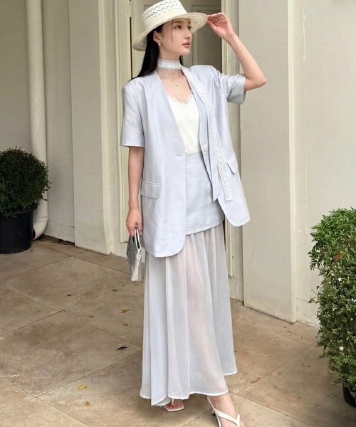 DRESS PLUS(ドレスプラス)の「ショートスリーブジャケット ロングスカート(セットアップ・レディース・ラベンダー/アイボリー/ライトブルー・M/L)」の4枚目の写真