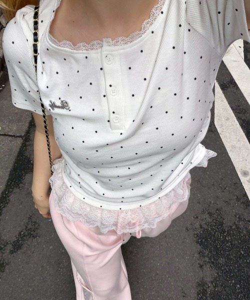 Another Branch olive des olive（アナザーブランチオリーブデオリーブ）の「テレコ裾レースヘンリーTシャツ（Tシャツ/カットソー・レディース・ドット/その他11/ブラック/チャコールグレー・FREE）」の5枚目の写真