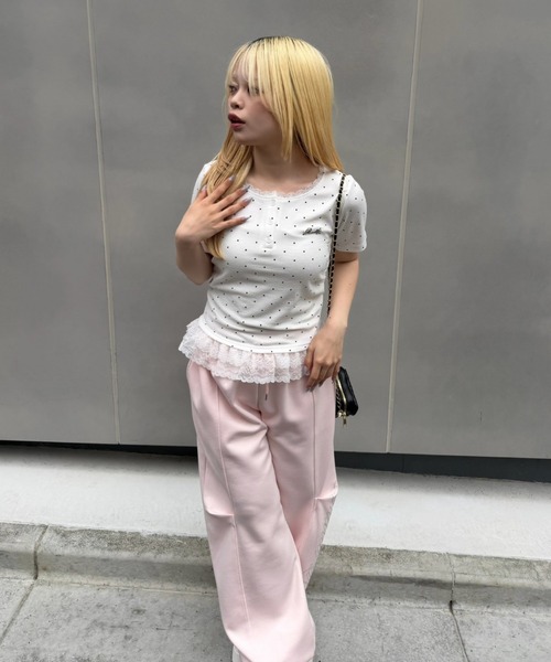 Another Branch olive des olive（アナザーブランチオリーブデオリーブ）の「テレコ裾レースヘンリーTシャツ（Tシャツ/カットソー・レディース・ドット/その他11/ブラック/チャコールグレー・FREE）」の7枚目の写真