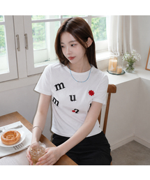 ロゴフラワー刺繍半袖Tシャツ