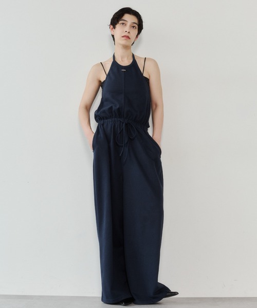 VION（ヴィオン）の「ホルターネックスウェットオールインワン / Halter Neck Sweat All-in-One（つなぎ/オールインワン・レディース・ネイビー/アイボリー・S/M）」の5枚目の写真
