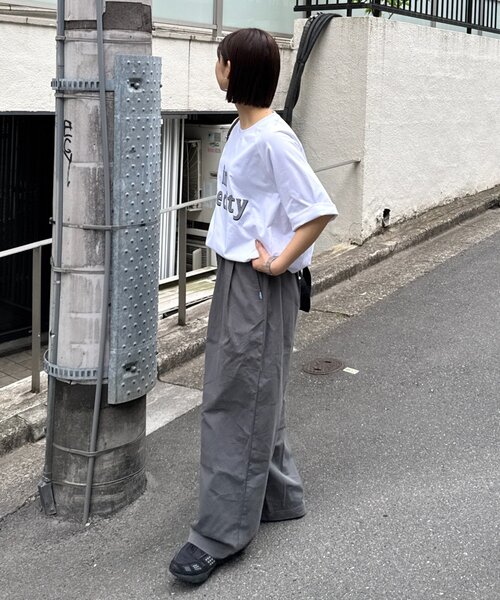Franklin Climbing(フランクリンクライミング)の「【Franklin Climbing/フランクリンクライミング】【ユニセックス】IN THE CITYドットプリントTee(Tシャツ/カットソー・メンズ・ブラック/ホワイト/ネイビー・MEDIUM/LARGE)」の13枚目の写真