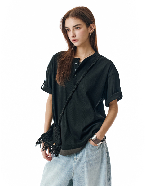 SECONDMONO（セカンドモノローグ）の「Layered Henley Roll-Up Tee [BLACK]_SETS057BLACK（Tシャツ/カットソー・レディース・その他・MEDIUM/LARGE）」の4枚目の写真