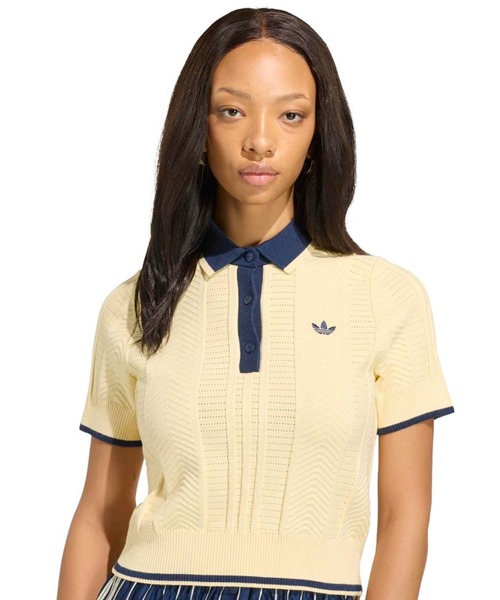 adidas(アディダス)の「adidas CABLE KNIT CALI TEE POLO / アディダス ケーブル ニット カリ Tシャツ ポロ(ポロシャツ・レディース・ベージュ・S/M/L)」の1枚目の写真