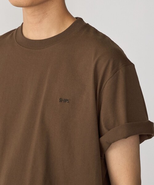 SHIPS(シップス)の「【WEB限定】SHIPS: マイクロ SHIPSロゴ Tシャツ(Tシャツ/カットソー・メンズ・ネイビー/ライトブルー/ホワイト/グレー/ブラック/ブラウン/コバルトブルー/ピンク/ロイヤルブルー・SMALL/MEDIUM/LARGE/X-LARGE)」の4枚目の写真