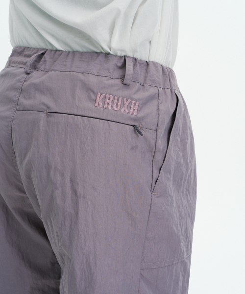KRUXH(クルクス)の「ナイロンガジェットショーツアッシュパープル(その他パンツ・レディース・その他・3/1/2)」の3枚目の写真