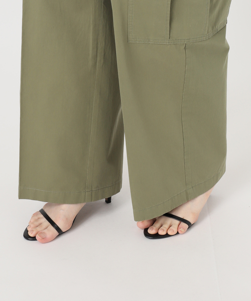 Spick & Span(スピックアンドスパン)の「コットンカーゴイージーパンツ(カーゴパンツ・レディース・ベージュ/サファリグリーン・38/36/34)」の17枚目の写真