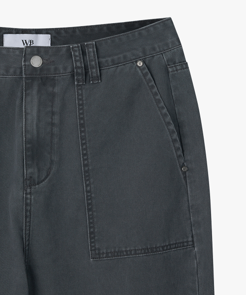 WEST GRAND BOULEVARD（ウエストグランドブルバード）の「カットオフヴィンテージルーズストレートペインターパンツ WASHED CHARCOAL（その他パンツ・メンズ・その他・MEDIUM/LARGE/X-LARGE）」の4枚目の写真